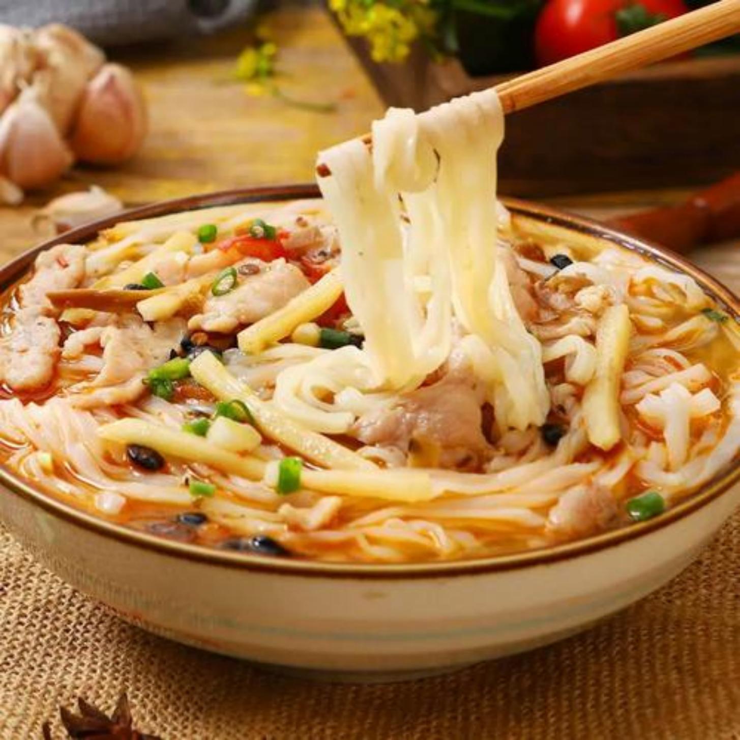 flat rice noodles