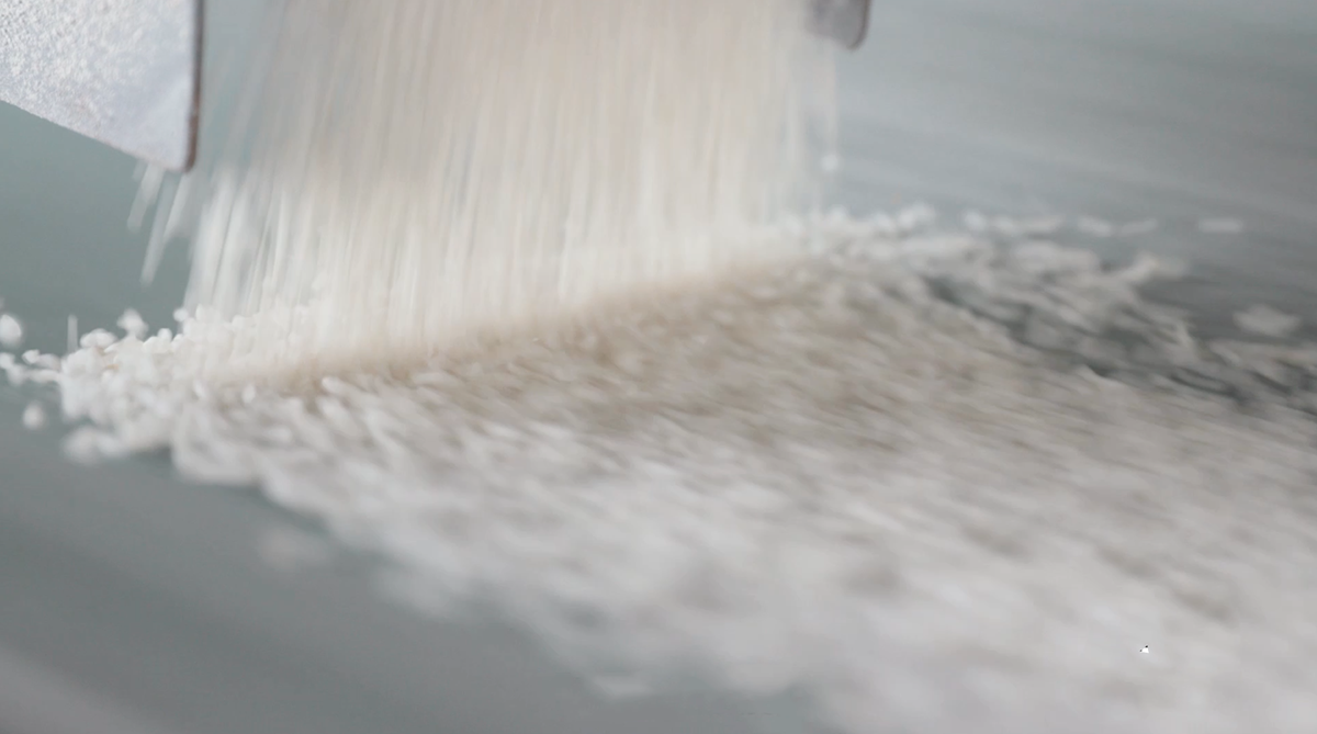 WX20240727 112053 Uncover the secrets of fine rice noodle production process: Enter Lianglu Fine Rice Noodle Company