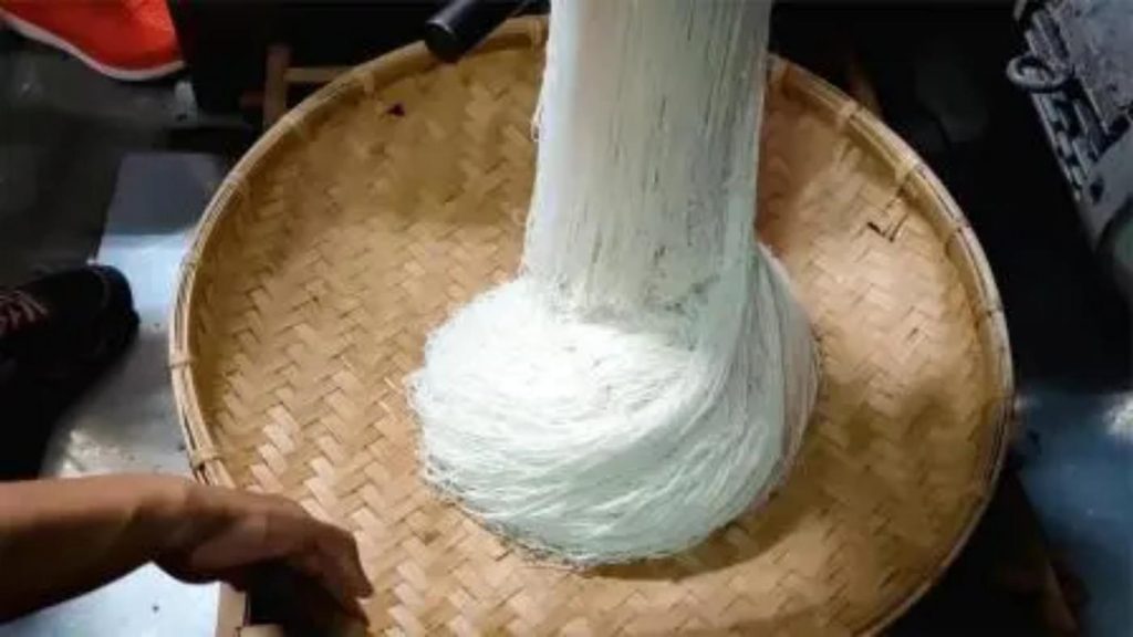 Silver silk rice noodles
