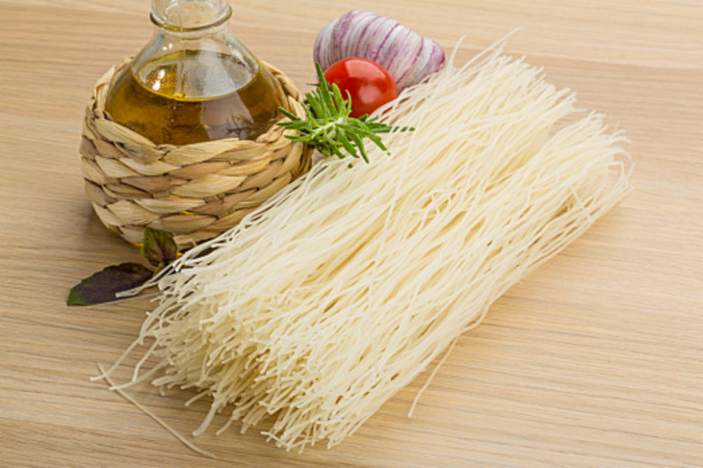 Silver silk rice noodles