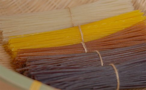 The Benefits of Choosing a Whole Grain Rice Noodles Manufacturer